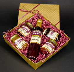 Gift Box with 1 Maple Syrup and 4 small jars