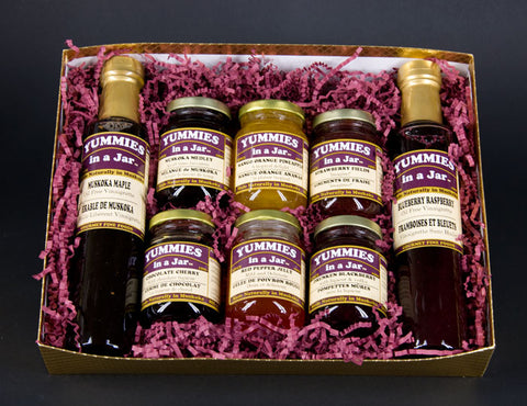 Gift Box with 2 Maple Syrups and 6 Small Jars of Jams or condiments